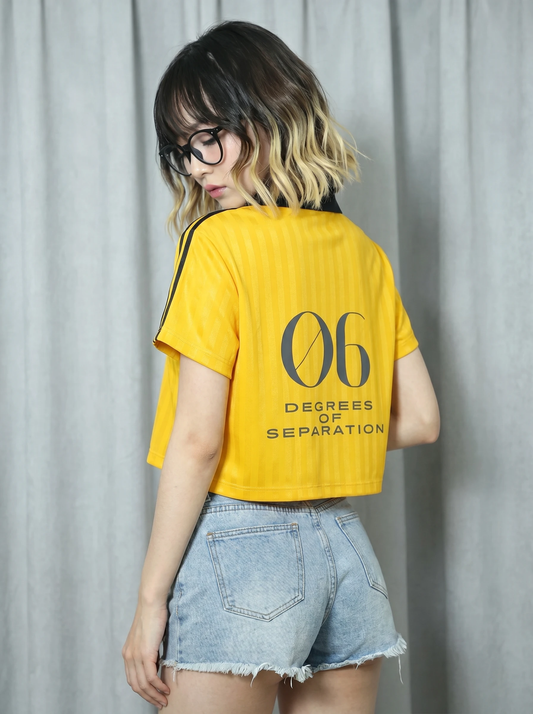 Contrast Collar Striped Cropped Jersey Yellow
